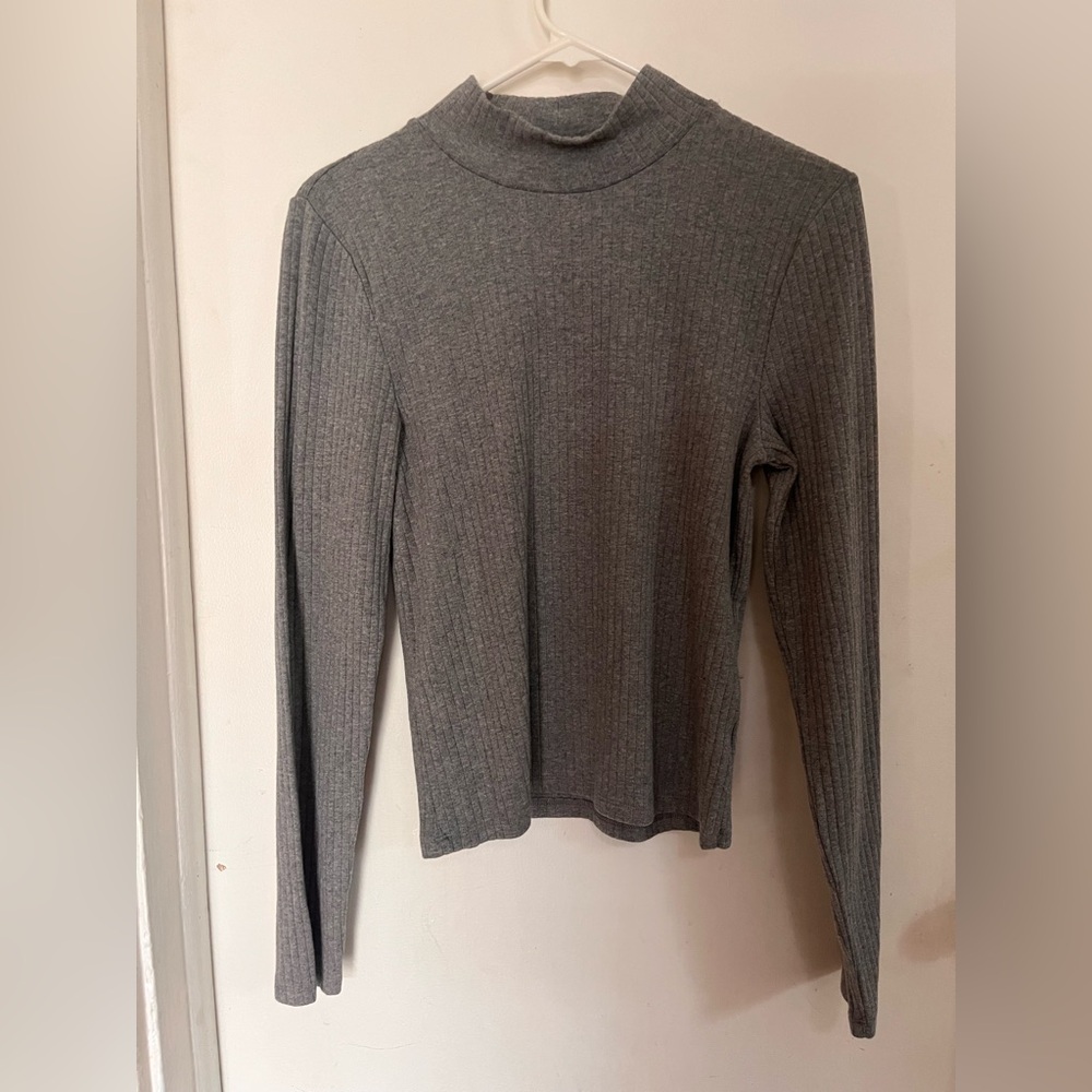 GAP Ribbed Mock Neck Long Sleeve Top - Gray